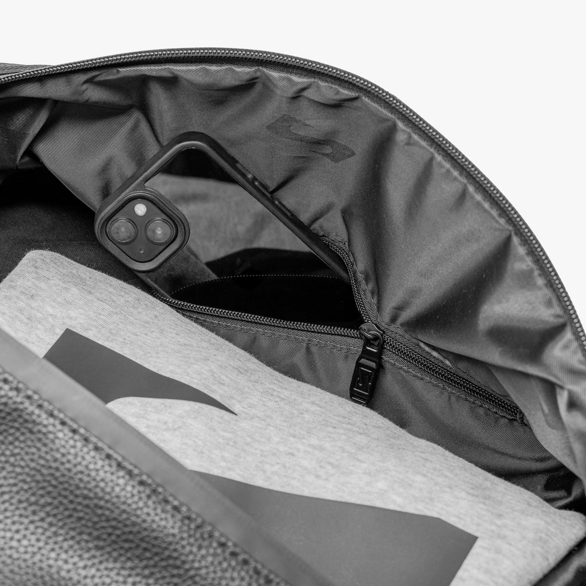 Weekender Bag 47L Synerskin pocket