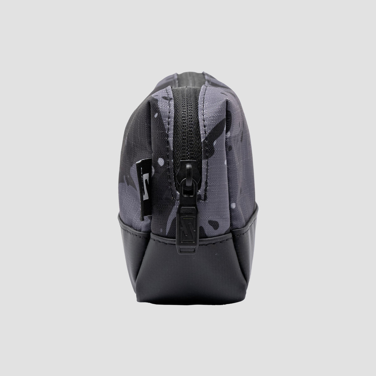 Electronic Travel Pouch Camo side