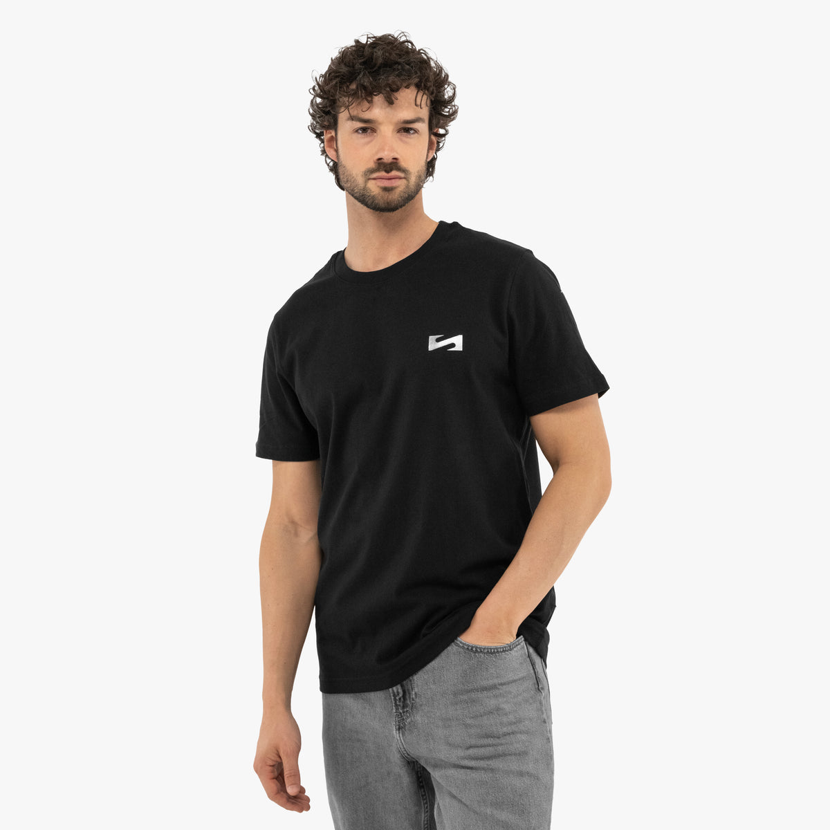 TS24042
